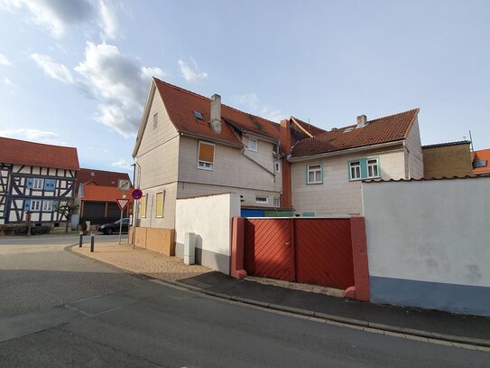 Einfamilienhaus mit Innenhof und Garage