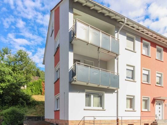 Gepflegte 3-Zimmer-Wohnung mit Loggia und Naturblick in Bad Orb