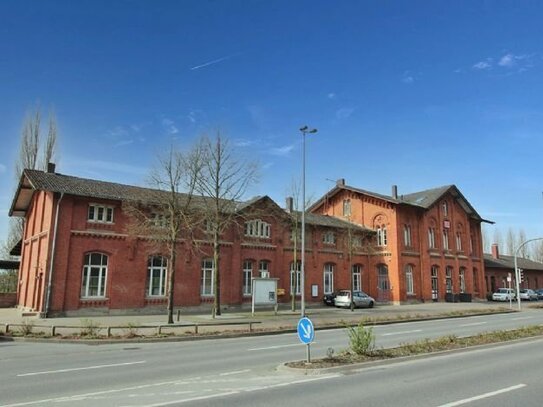 Verkaufs- Ausstellungsfläche im historischen Bahnhof von Bad Salzuflen