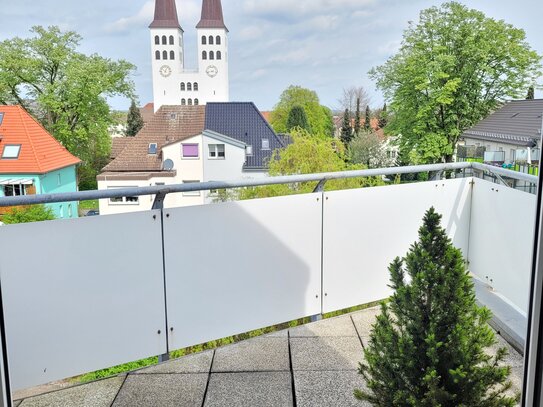 Moderne DG-Wohnung 2 ZKBB 51 m² Einbauküche Garage in Bielefeld