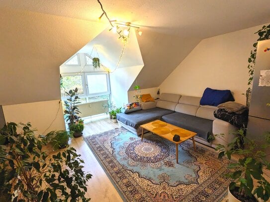 +++Eilige Singles und Paare aufgepasst ! Freundliche 2,5 Zi. Maisonettewohnung im 3.OG ohne Balkon mit PKW Stellplatz i…