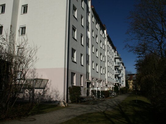 Ruhiges sonniges Appartement in Berg am Laim