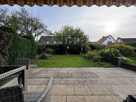 ***WOHLFÜHLOASE IN TRUDERING*** SONNIGE 2,5-ZIMMER-GARTEN-TERRASSENWOHNUNG IN RUHIGER BESTLAGE***