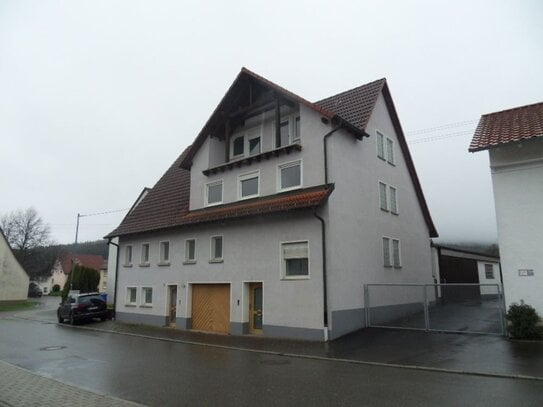 Mehrfamilienhaus mit Restfertigstellungsbedarf in Delkhofen aus der Zwangsversteigerung !!!!