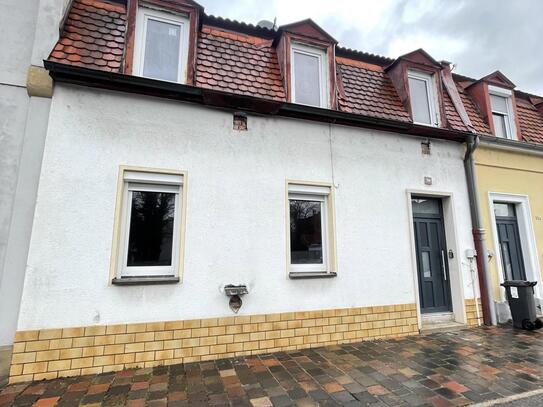 Kernsaniert, Erstbezug ! Reihenmittelhaus in Bamberg Moosstraße mit Garten zu vermieten.