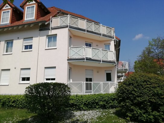 Markkleeberg -1,5-Raumwohnung in Traumlage mit Terrasse & grüner Aussicht unweit des Cospudener Sees