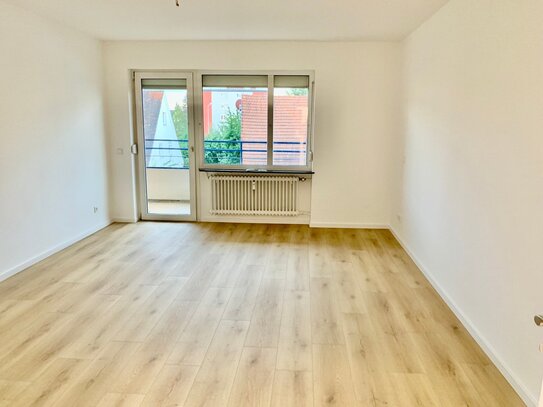 Frisch sanierte 3-Zimmer-Wohnung mit Balkon in ruhiger Toplage - perfekte Verkehrsanbindung