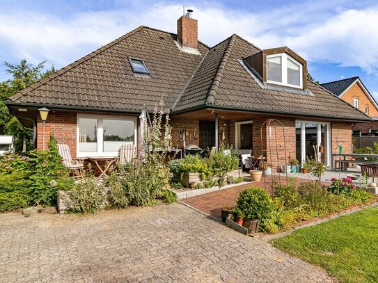 Saniertes Einfamilienhaus im Herzen von Neuenbrook