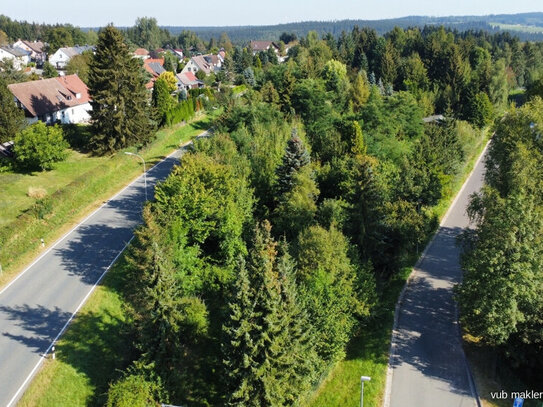 Grundstück im Mischgebiet mit rund 13700m² und optimaler Verkehrsanbindung in Schönwald