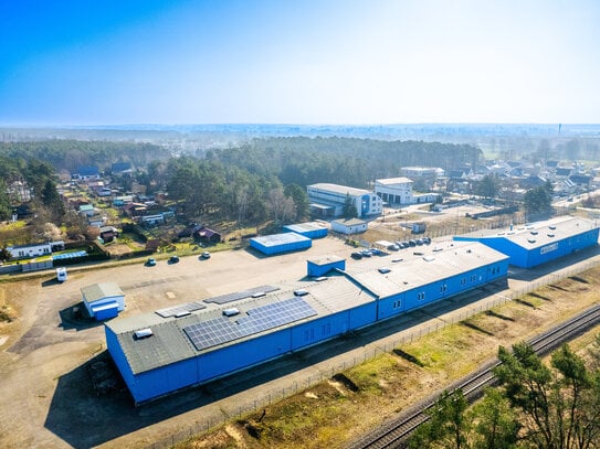 Großzügige Hallen und Büros in Beelitz - Ready for Business!