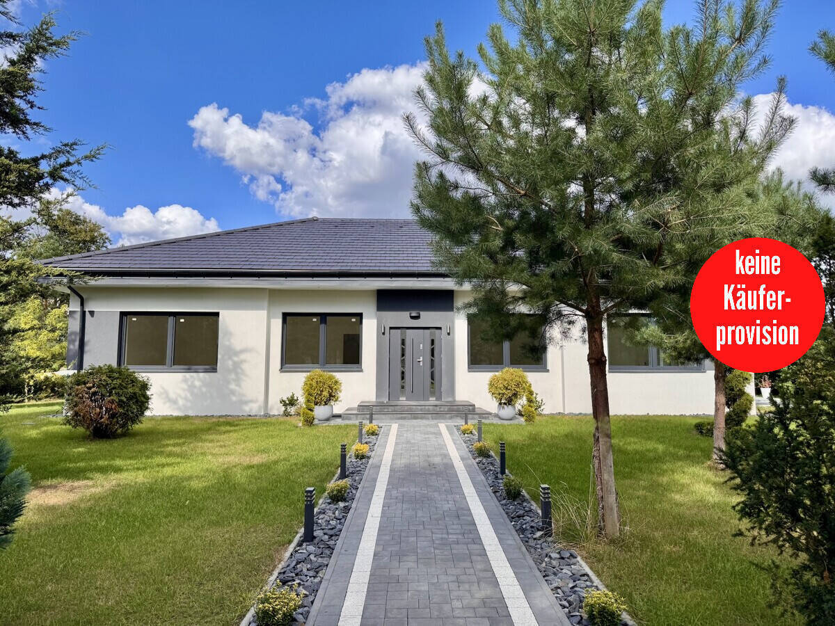 HORN IMMOBILIEN ++ RESERVIERT++Haus in Viereck bei Pasewalk, Baujahr 2022, Wärmepumpe und 3-fach-Verglasung