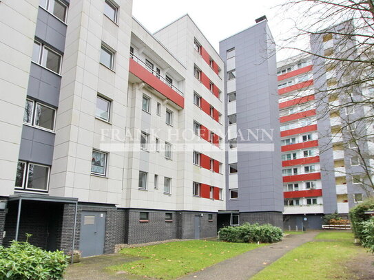 2-Zimmer-Wohnung in Pinneberg mit großem Balkon