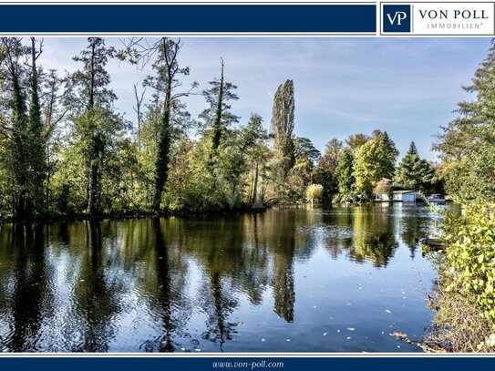 Verträumtes Einfamilienhaus am Hubertussee mit schönen Holzverzierungen