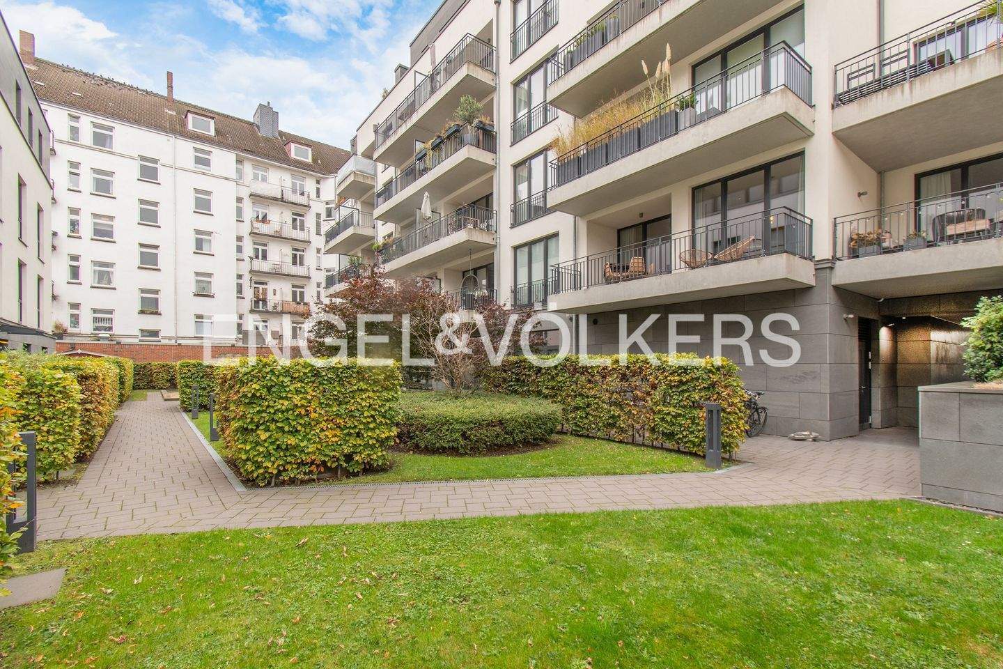 Effizient. Modern. Neubau.