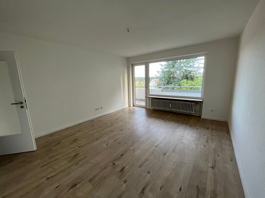 renovierte 2-Zimmer-Wohnung in Lauf mit Balkon