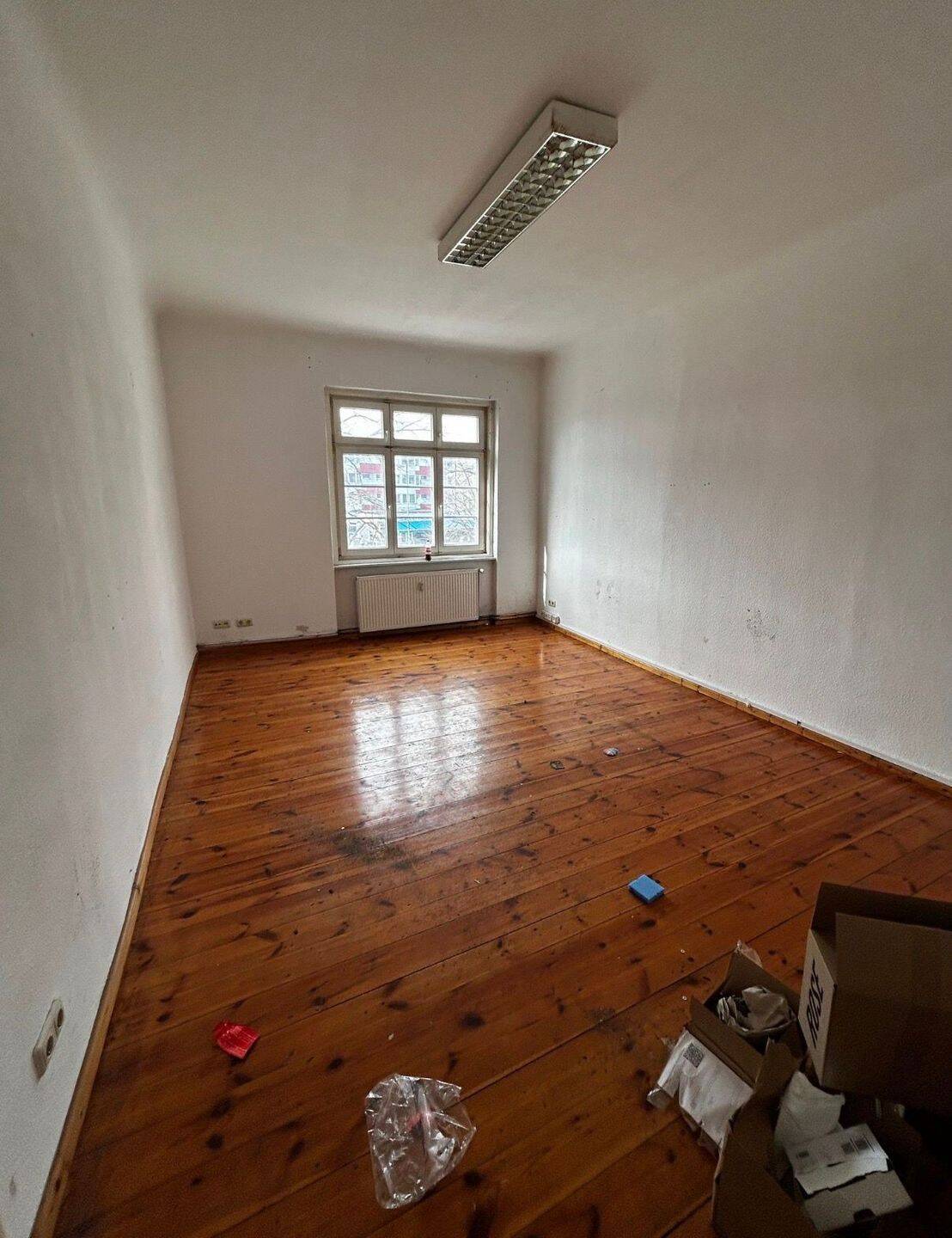 Große lichtdurchflutete 4 Zimmer Wohnung - Photo 1