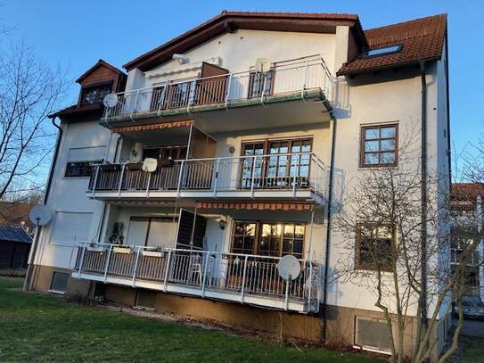 Schöne 2-Raumwohnung mit Balkon in ruhiger Lage zu verkaufen !!!