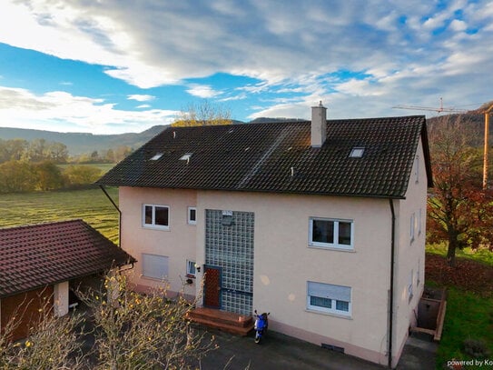 Mehrfamilienhaus in ruhiger Lage mit großem Grundstück