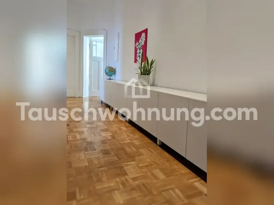 [TAUSCHWOHNUNG] Drei-Zimmer Altbau Nähe Moltkeplatz mit Balkon