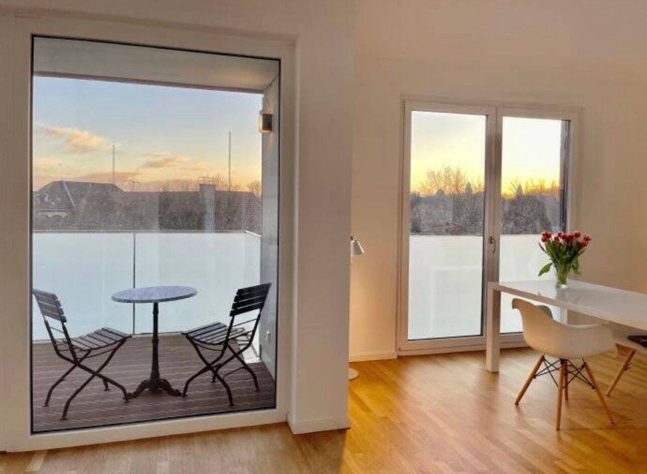 Lichtdurchflutete, möblierte, ruhige 3-Zi-Wohnung nahe HBF - Photo 1