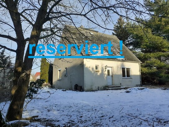 Die absolute Ruhe! Haus mit großem Grundstück, Garage und viel Nutzfläche in Randlage!