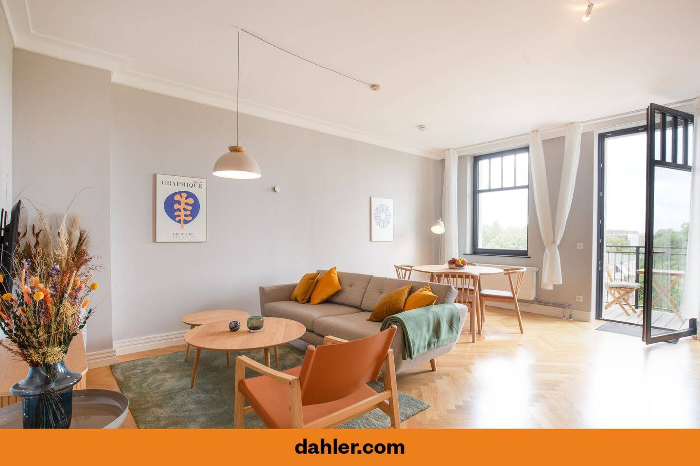 Exklusiv möbliertes City-Apartment an der Mediaspree - Photo 1