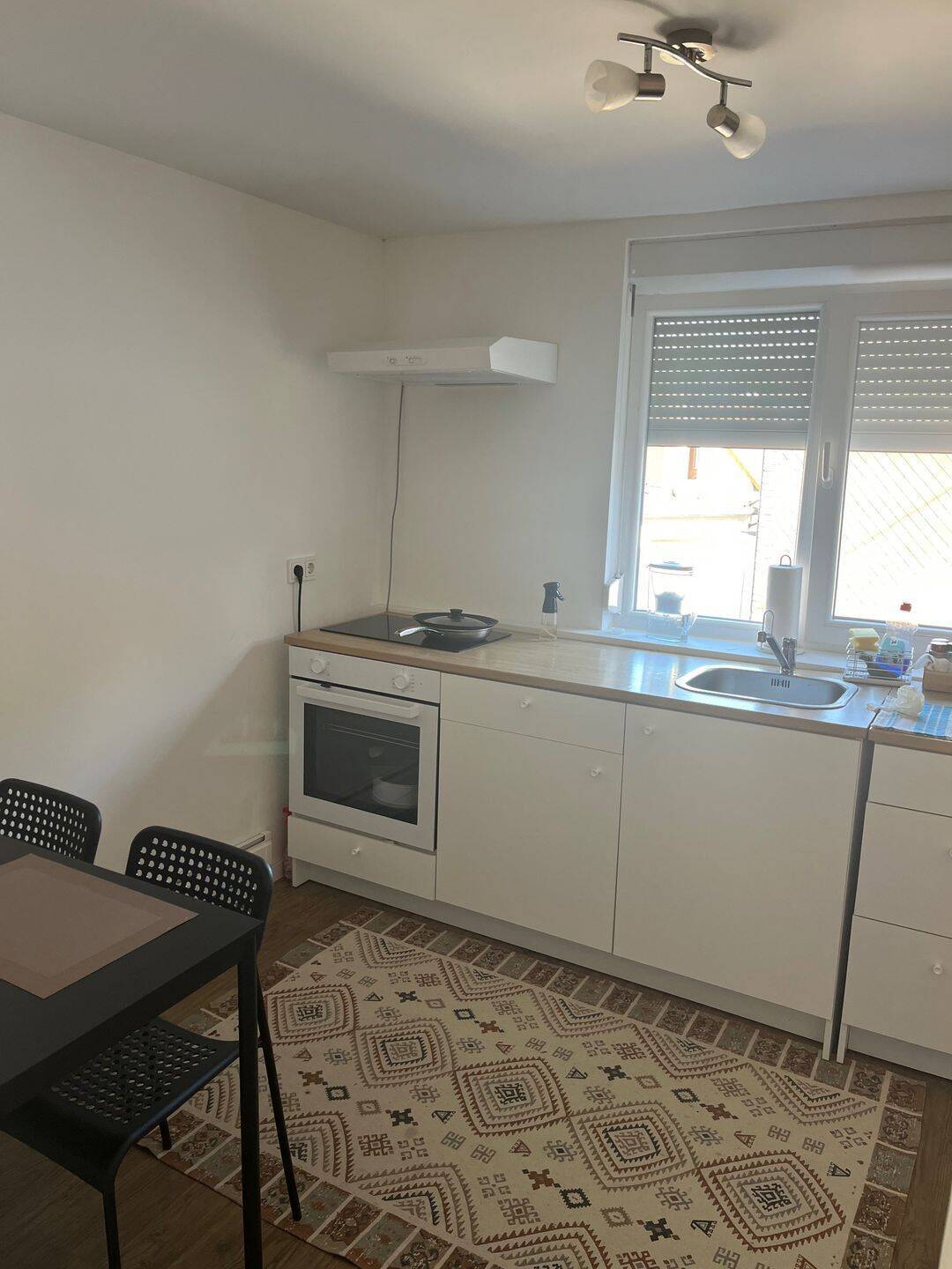                                                               helle 1-Zimmer-Wohnung mit kleinem Balkon                                                       in Schmitten (Hochtaunuskreis)