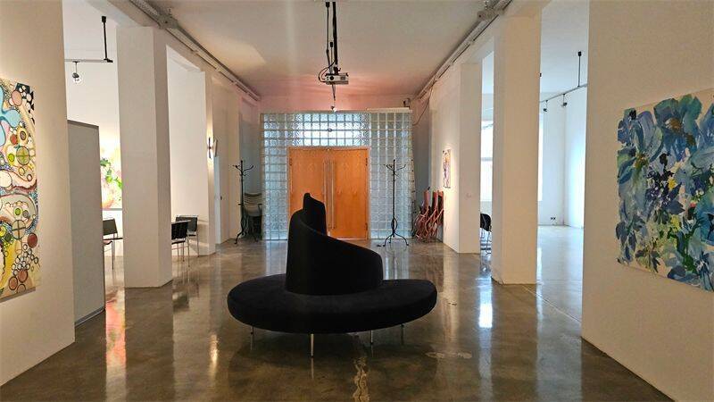 Ausstellungshalle mit vielen Gestaltungsmöglichkeiten in Bester Lage