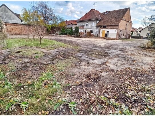 Uetze - Bauplatz im Ortskern - Hintergrundbebauung - Bauvoranfrage ist genehmigt