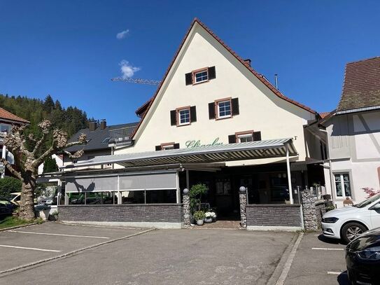 Wohnhaus mit inhabergeführtem Restaurant am Rande der Altstadt