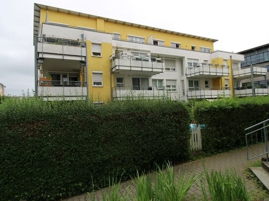 Geschmackvolles 4-Zimmer-Penthouse mit großer Dachterrasse und 2 TG Stellplätzen