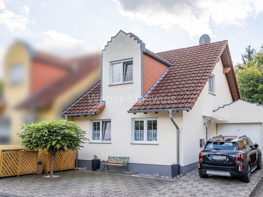 Topgepflegtes Wohnhaus mit Terrasse, 2 Balkonen, Garten + Garage "Kaufen - Einziehen - Wohlfühlen"