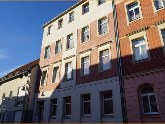 Hübsche, ruhige 2,5 -Zimmer Wohnung mit Terrasse im Innenhof.