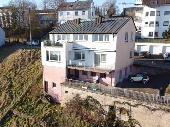 Zweifamilienhaus mit wunderschönem Weitblick über Trier