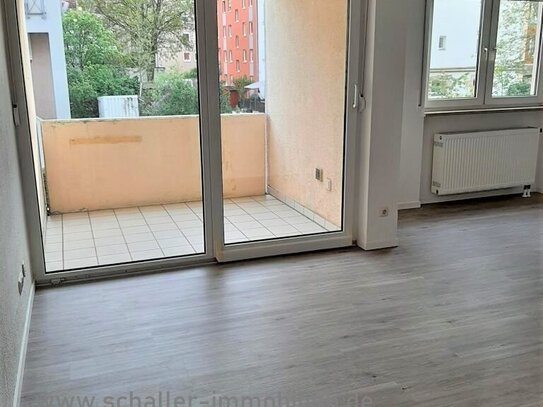 Gepflegte 1 1/2 Zi. Wohnung mit Loggia Nürnberg-Doos / Wohnung mieten