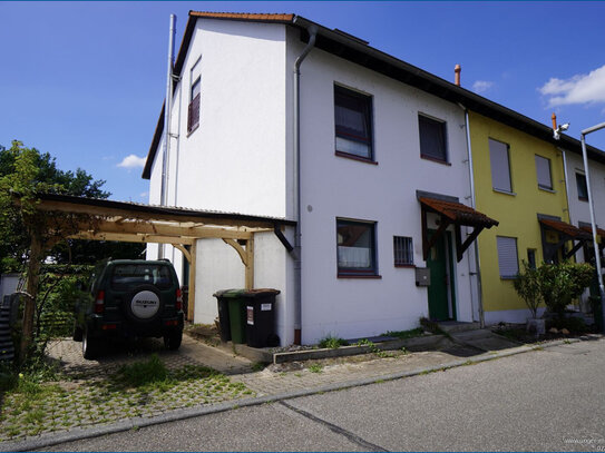 Kinderparadies ! Gepflegtes Reihenendhaus mit Garten, Garage und Carport! **provisionsfrei**