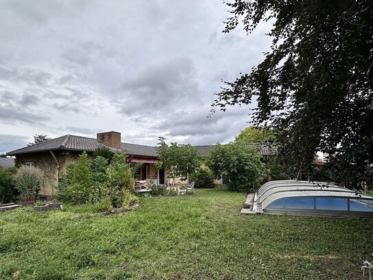 Charmantes Einfamilienhaus mit großem Garten