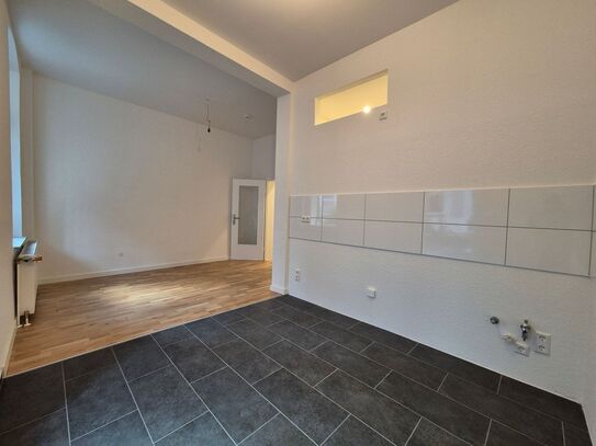 Absolut Selten! Frisch sanierte 2-Zi.-Wohnung mit Terrasse in der Nordstadt