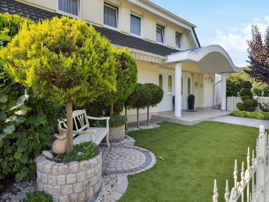 Traumvilla mit Spa-Bereich in atemberaubender Lage