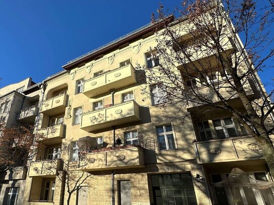 Traumhaftes Penthouse mit Dachterrasse, Whirlpool-Bad und Top-Ausstattung in Berlin-Treptow