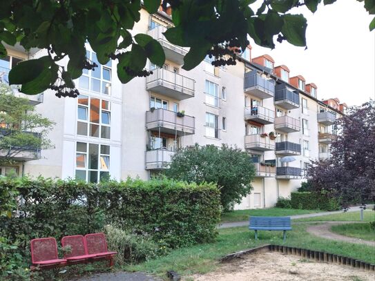 Schöne Zweiraumwohnung in urbaner, ruhiger Lage