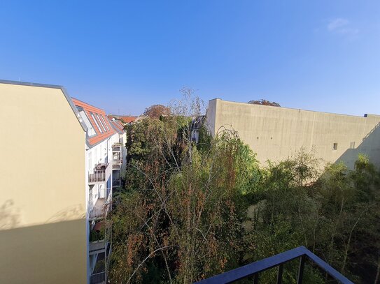 Freie SÜD Wohnung im 6. OG*Kurfürstendamm Seitenblick*Lift*PKW-Stellplatz möglich