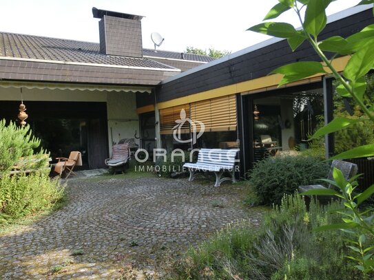 ***Exklusive Lieberhaber-Immobilie, EFH , Best Lage, Wellness, Pool, Galerie, Garten***