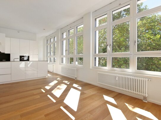 Elegante Maisonette-Wohnung im Herzen Berlins - Luxus auf höchstem Niveau