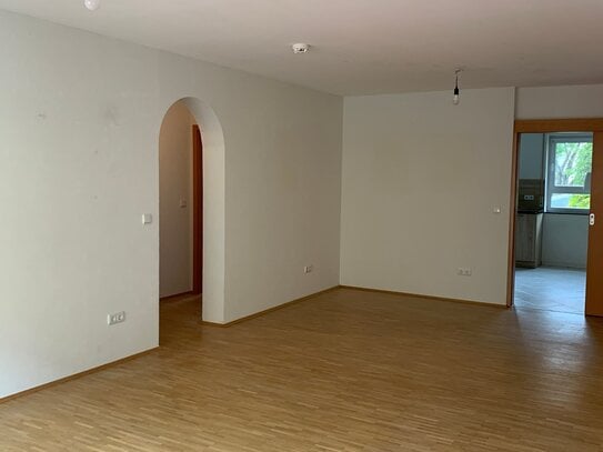 Exklusive 4-Zimmer-Wohnung in der Würzburger Innenstadt – mit Tiefgaragenstellplatz & Balkon