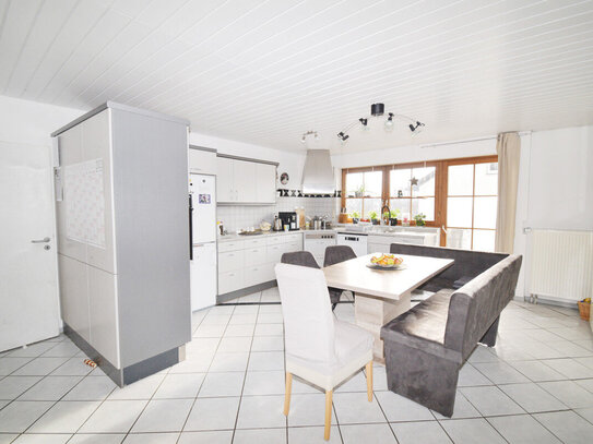 123m² - Schöne Maisonette - 5 Zimmer Wohnung in ruhiger Lage