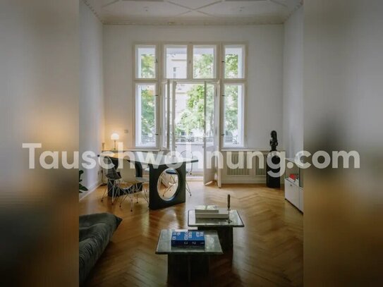 [TAUSCHWOHNUNG] Geräumiger Schmuck-Altbau in bester Lage von Charlottenburg