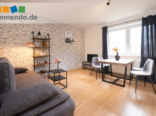 Neudorf, top modern möblierte, zentrale Wohnung mit Balkon