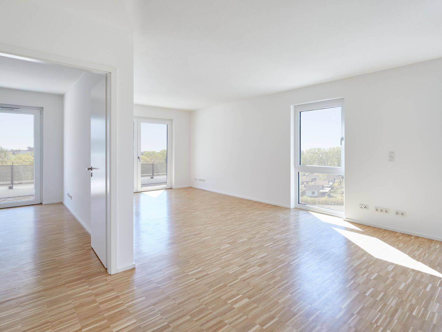 Komfortables Familienwohnen: 4-Zimmer-Wohnung mit offener Küche und Balkon - Photo 1