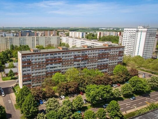 Gut geschnittene 2-Raumwohnung mit Loggia